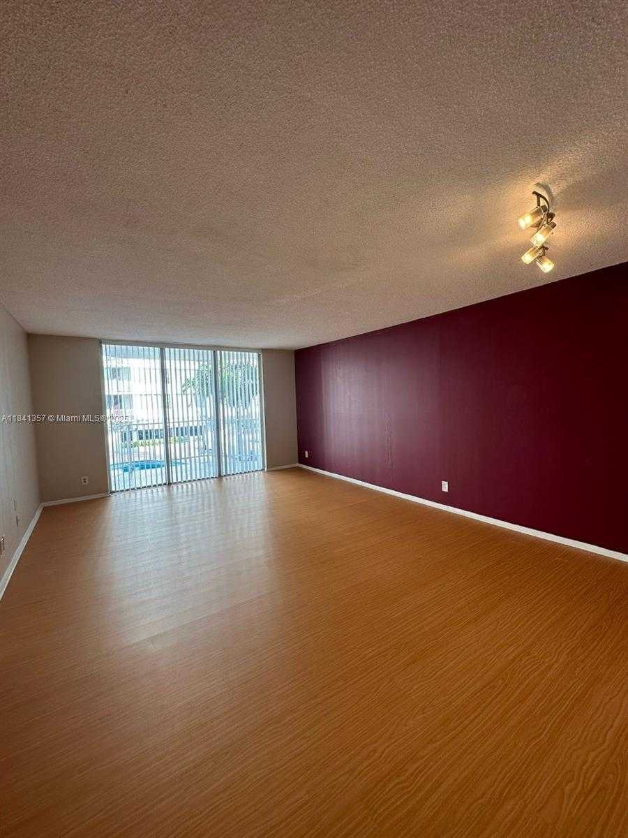 Small Image of 16710 NORTH EAST 9TH AVE #207, North Miami Beach Number 10