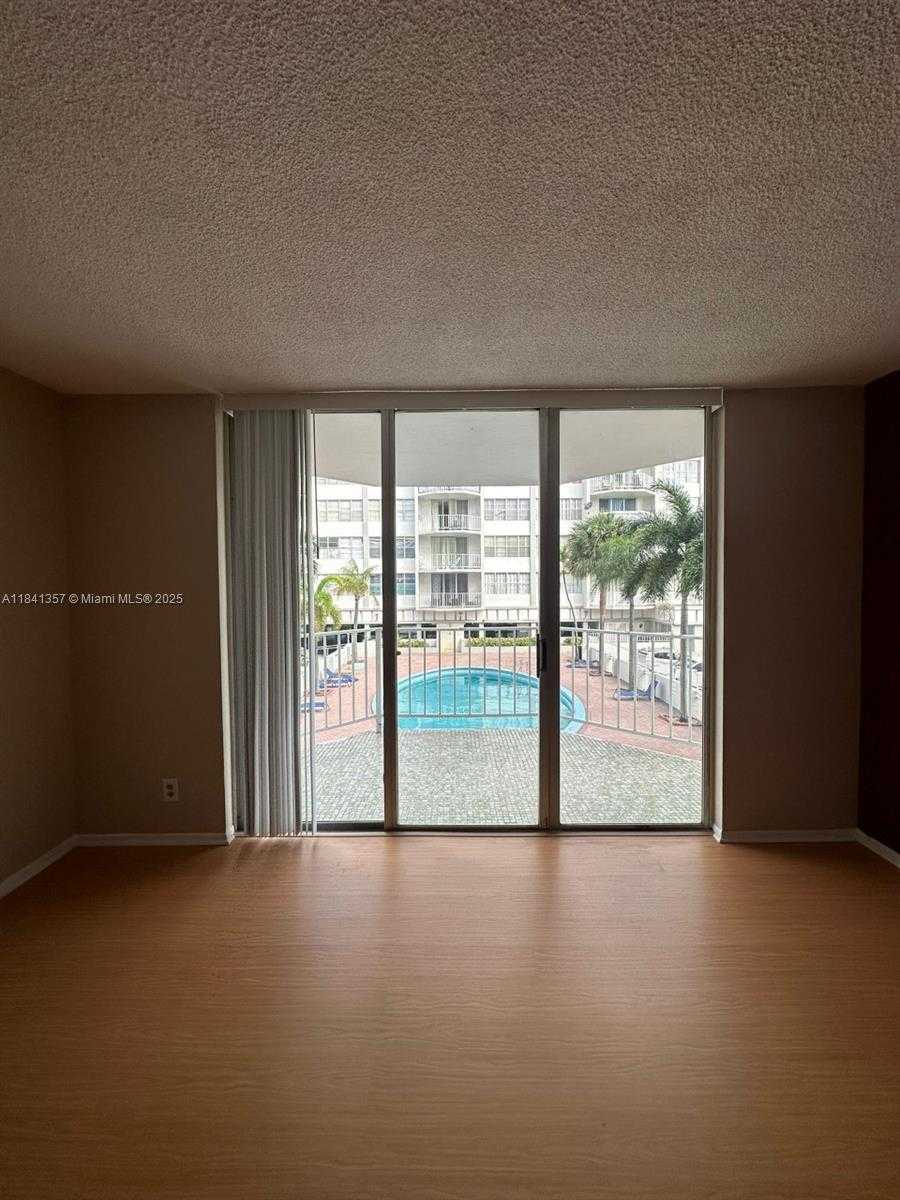 Small Image of 16710 NORTH EAST 9TH AVE #207, North Miami Beach Number 17