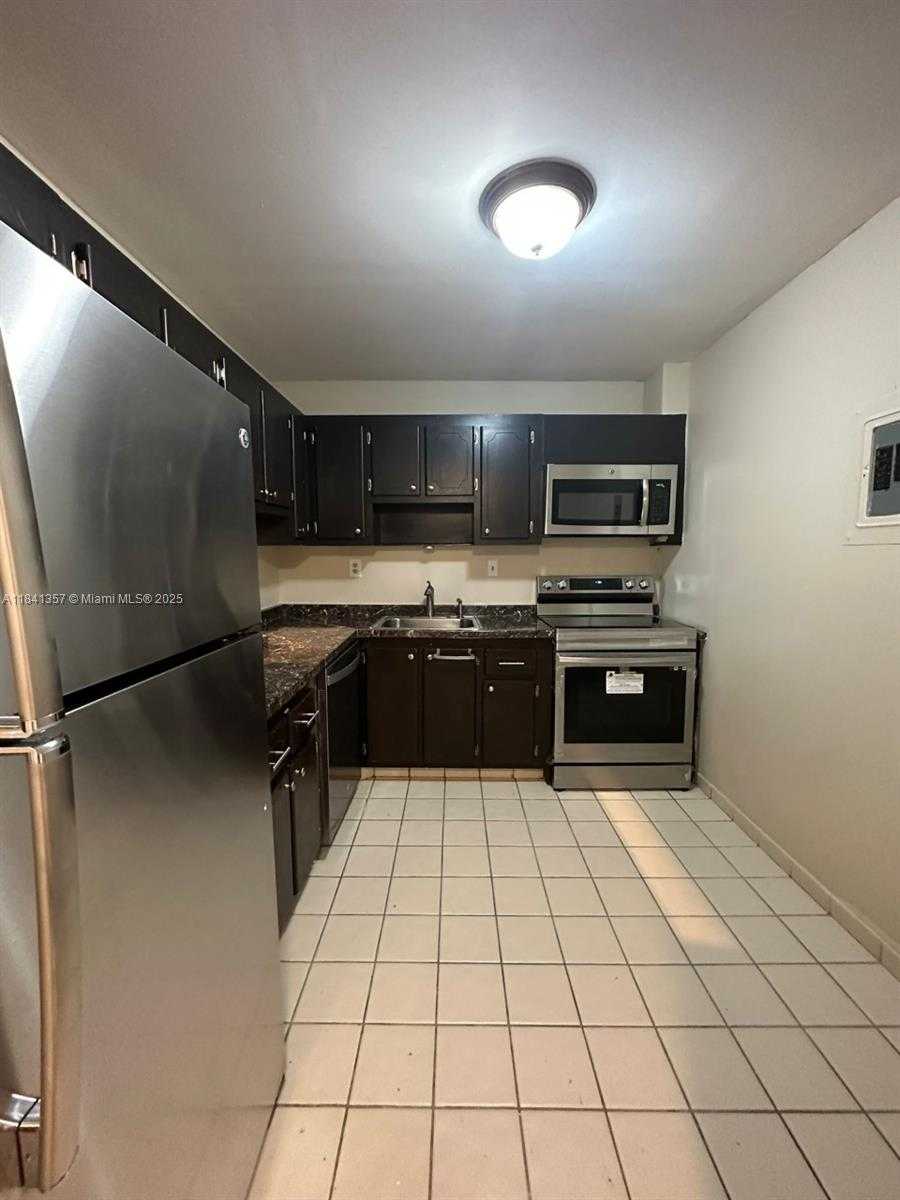 Small Image of 16710 NORTH EAST 9TH AVE #207, North Miami Beach Number 2