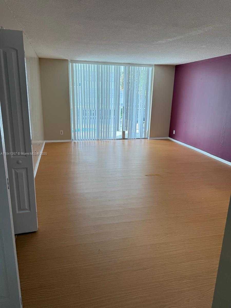 Small Image of 16710 NORTH EAST 9TH AVE #207, North Miami Beach Number 21