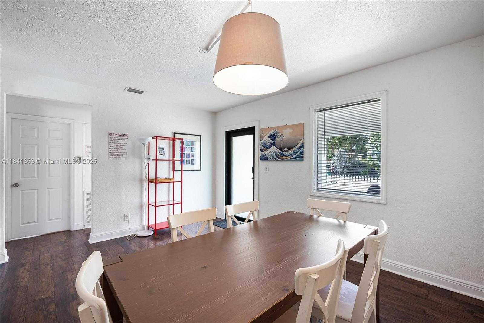 Small Image of 243 NORTH WEST 44TH ST, Miami Number 10