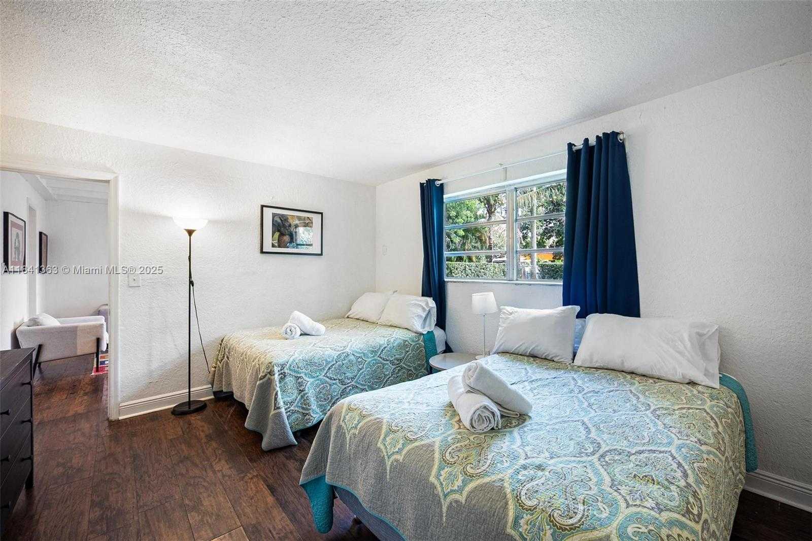 Small Image of 243 NORTH WEST 44TH ST, Miami Number 27
