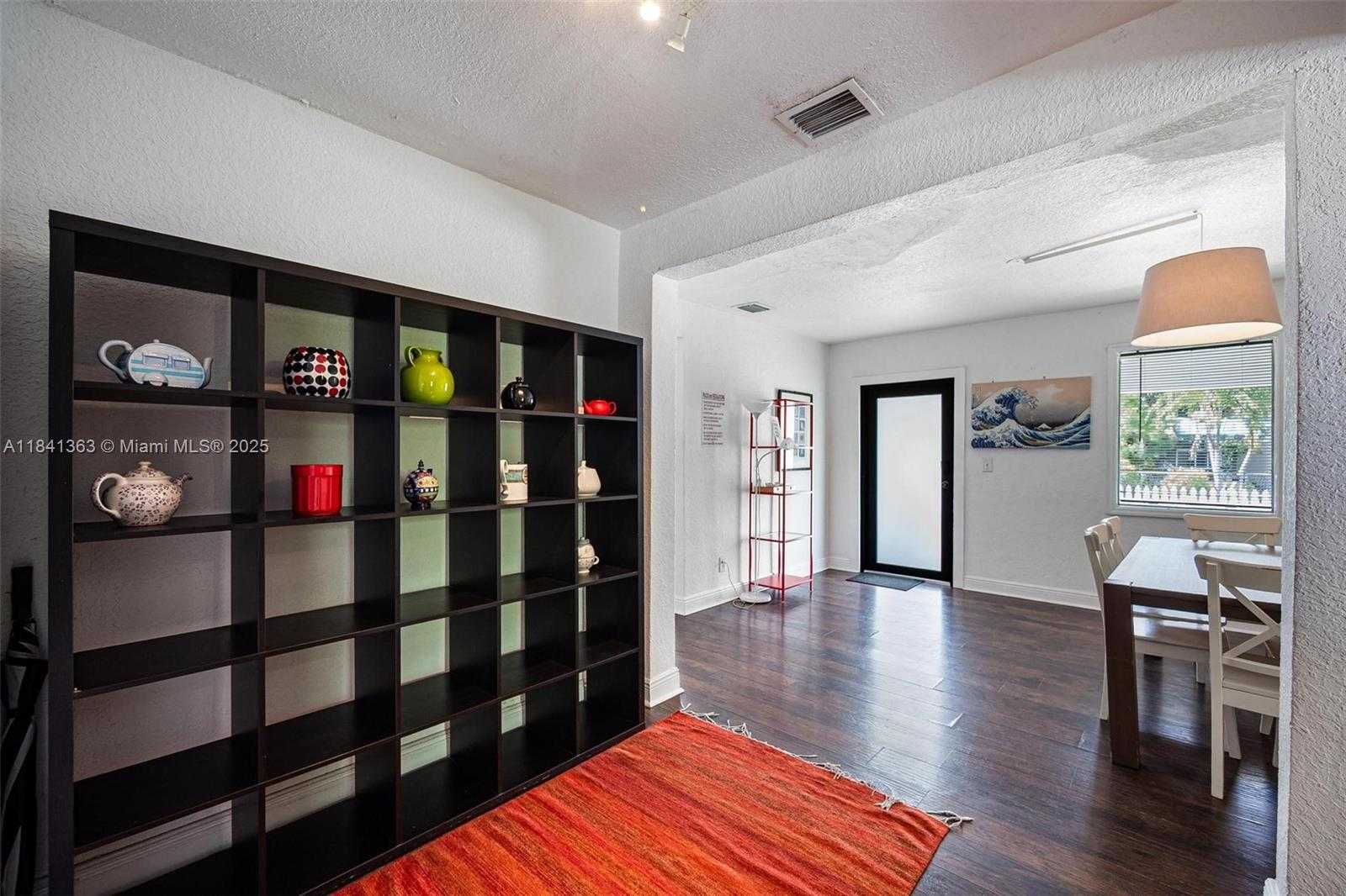 Small Image of 243 NORTH WEST 44TH ST, Miami Number 6