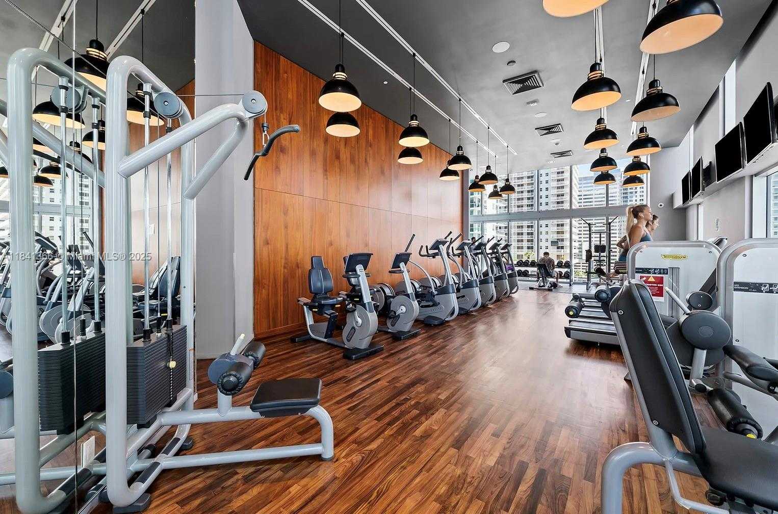 Small Image of 1300 BRICKELL BAY DR #2504, Miami Number 14