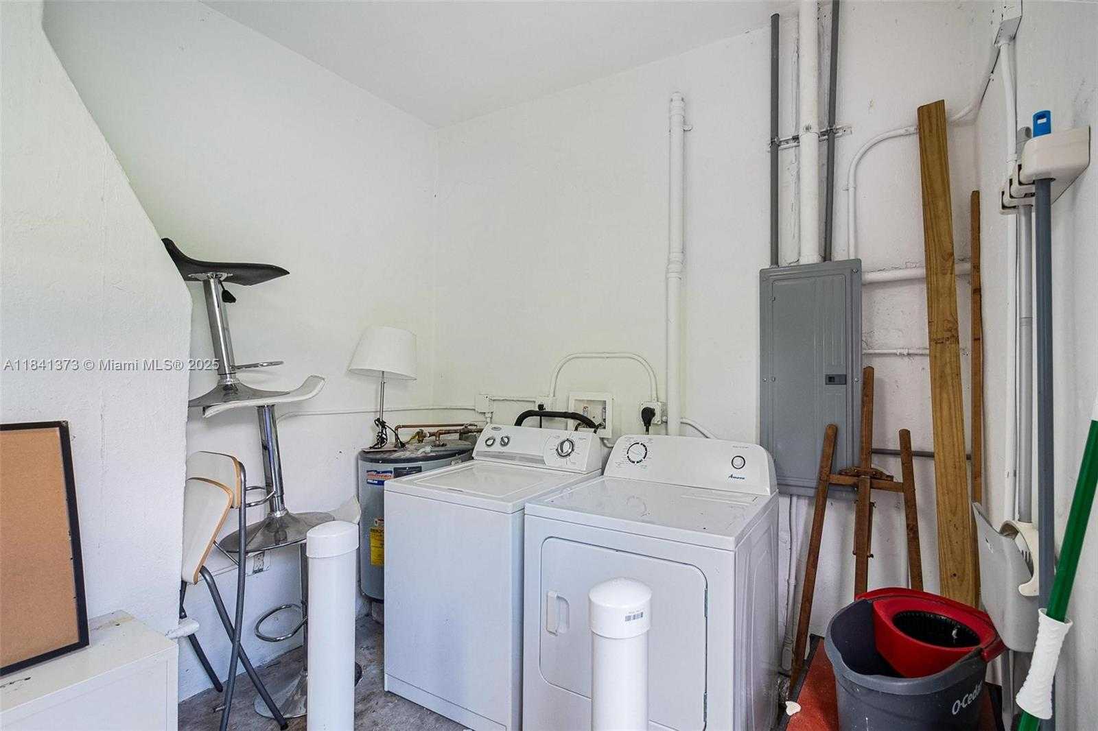 Small Image of 154 NORTH WEST 45TH ST, Miami Number 28
