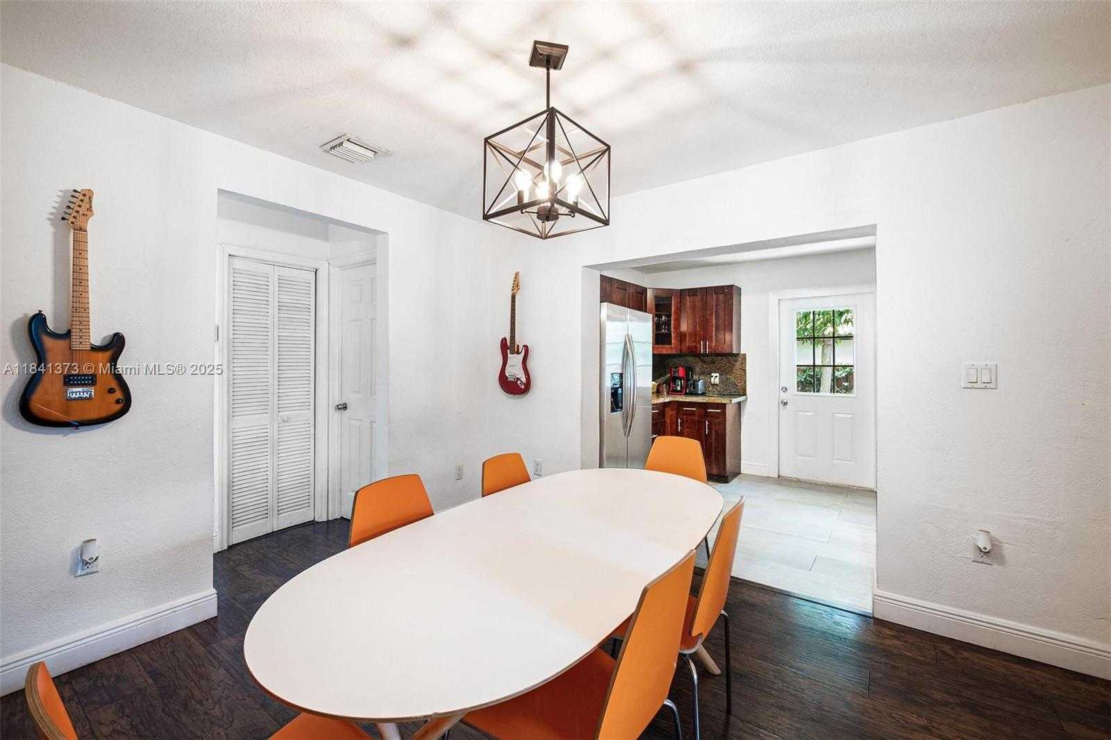 Small Image of 154 NORTH WEST 45TH ST, Miami Number 5