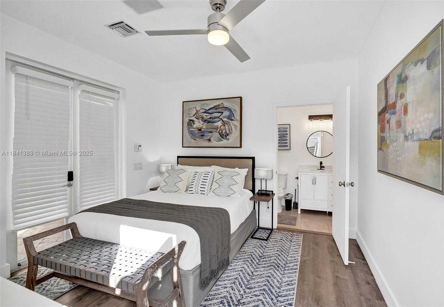 Small Image of 11400 NORTH WEST 7TH ST, Plantation Number 21