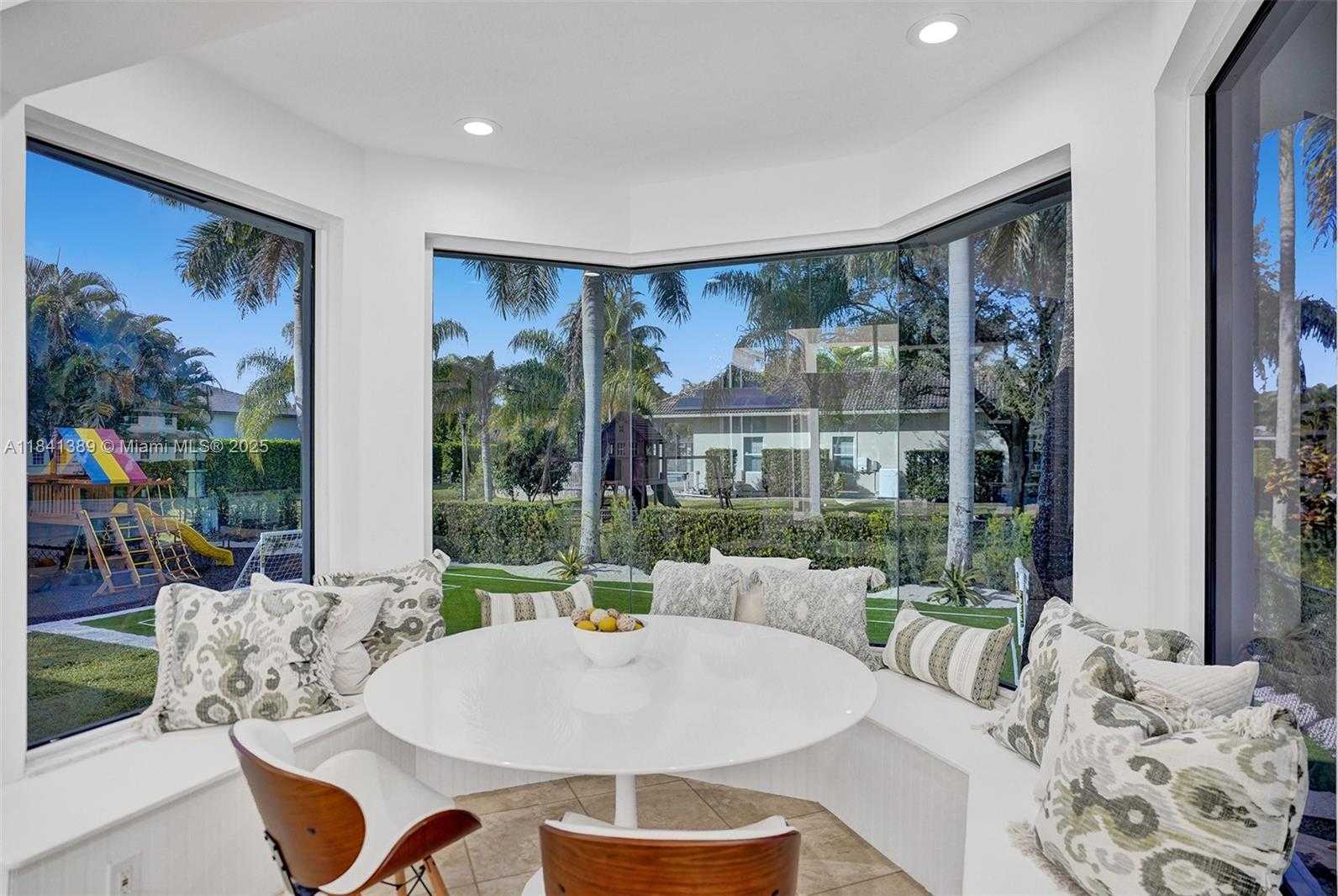 Small Image of 11400 NORTH WEST 7TH ST, Plantation Number 30
