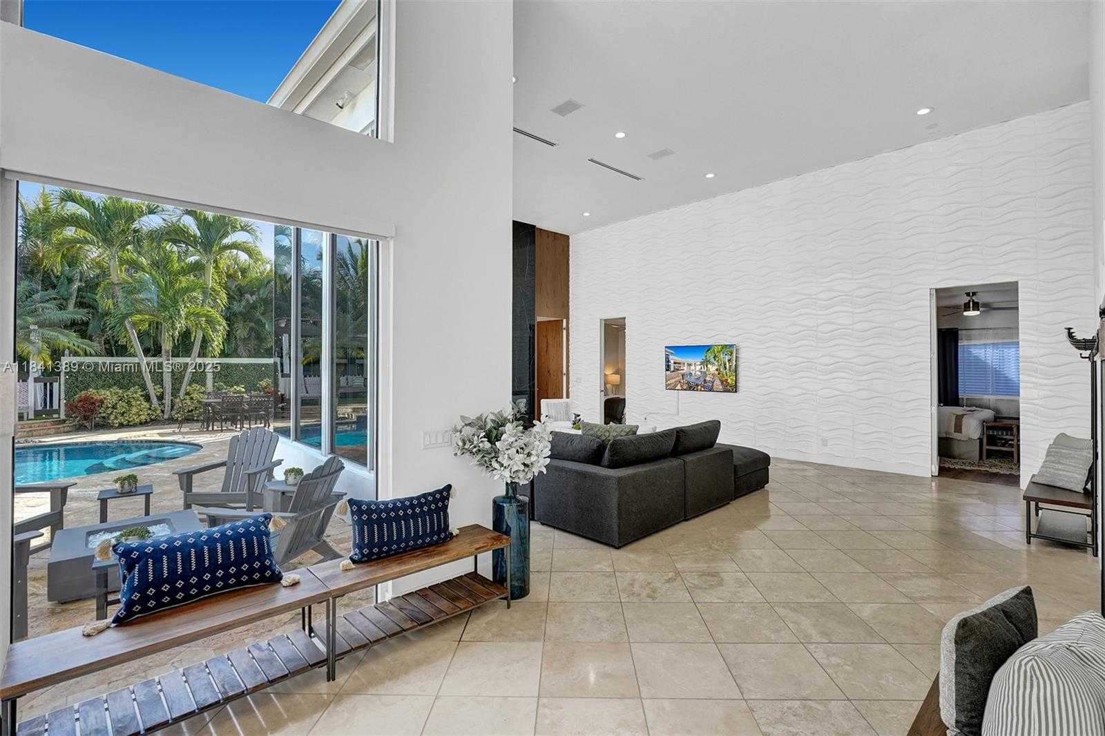 Small Image of 11400 NORTH WEST 7TH ST, Plantation Number 36