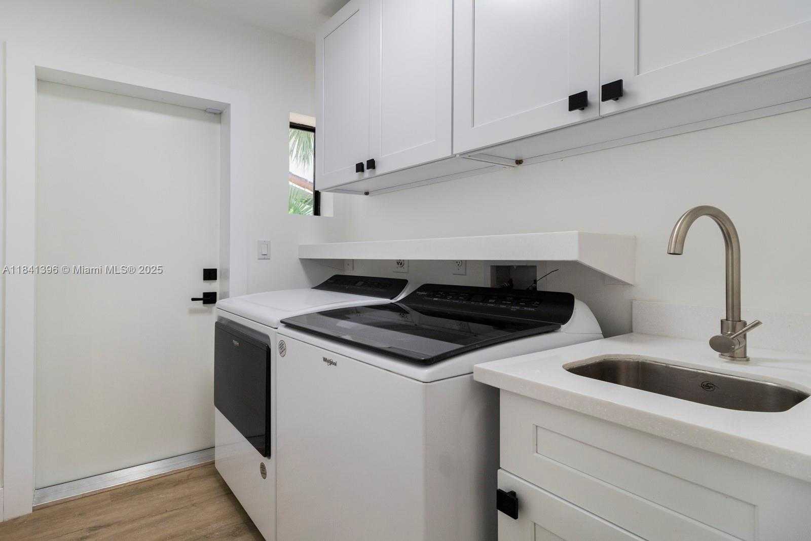 Small Image of 1251 CAMPO SANO AVE, Coral Gables Number 12