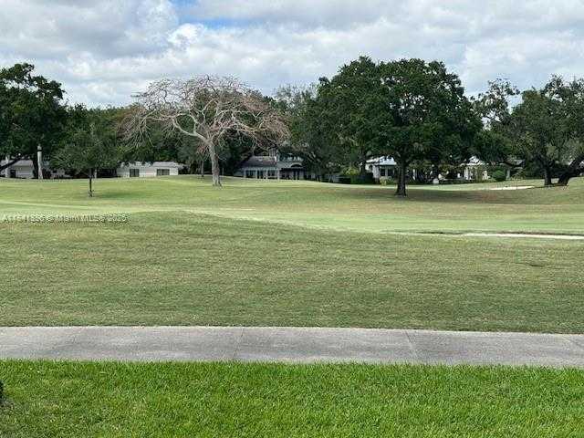 Small Image of 1251 CAMPO SANO AVE, Coral Gables Number 3