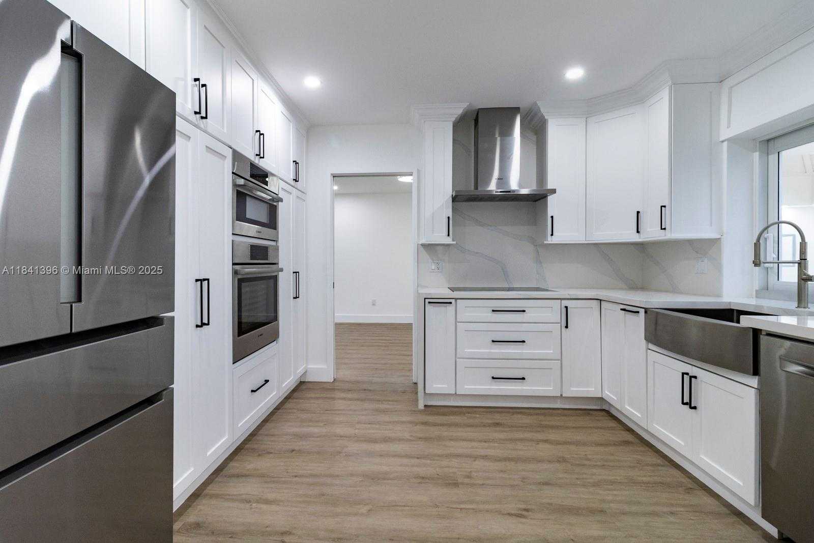Small Image of 1251 CAMPO SANO AVE, Coral Gables Number 9