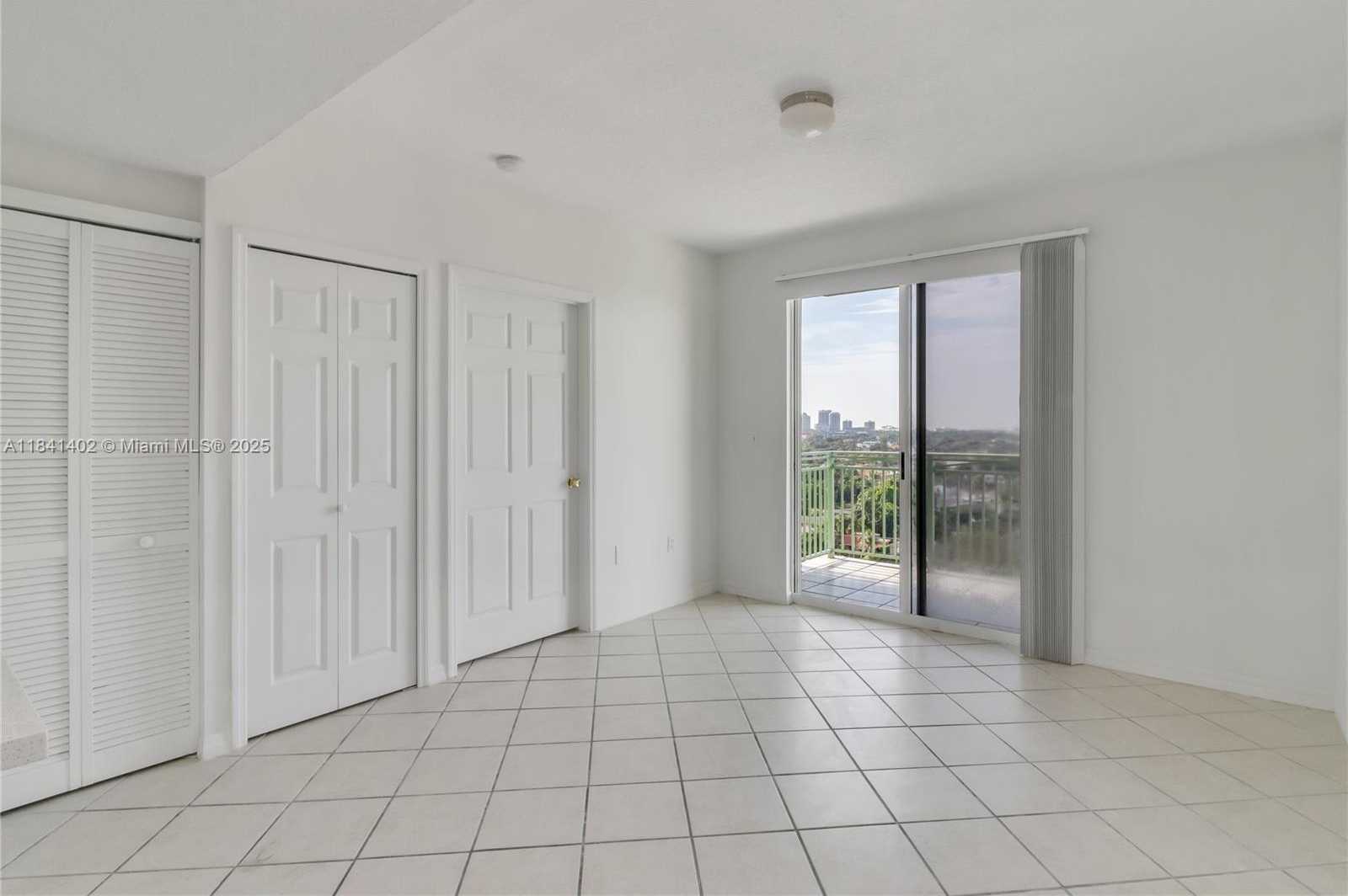 Small Image of 3500 CORAL WAY #1207, Miami Number 5
