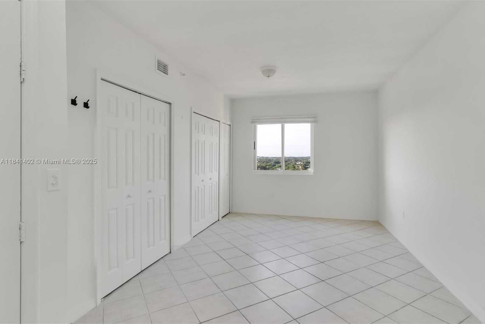 Small Image of 3500 CORAL WAY #1207, Miami Number 8