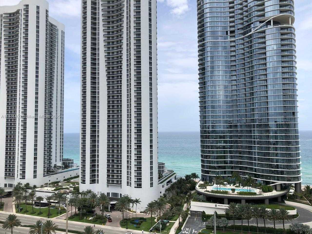 Small Image of 100 BAYVIEW DR #1908, Sunny Isles Beach Number 2