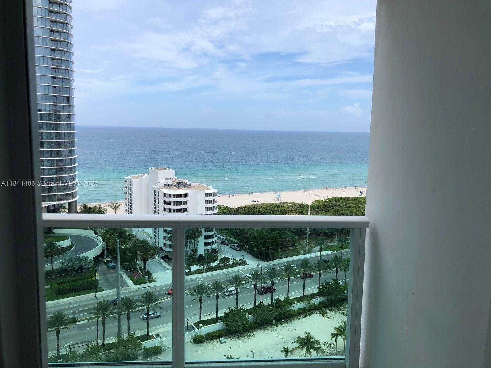 Small Image of 100 BAYVIEW DR #1908, Sunny Isles Beach Number 24