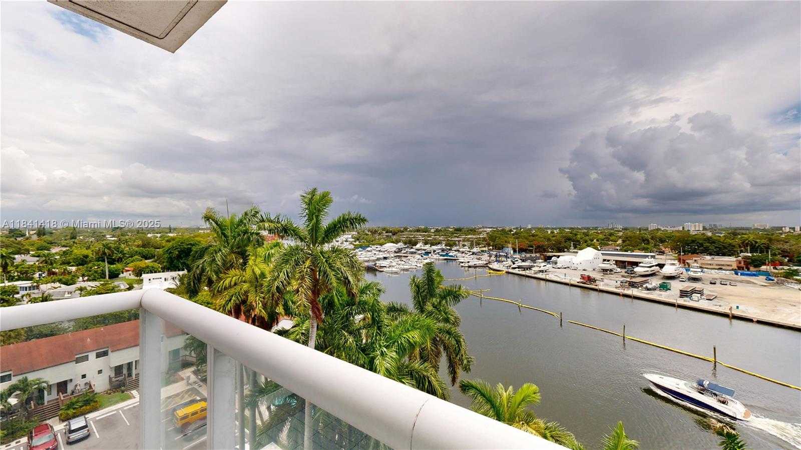 Small Image of 1861 NORTH WEST S RIVER DR #905, Miami Number 29