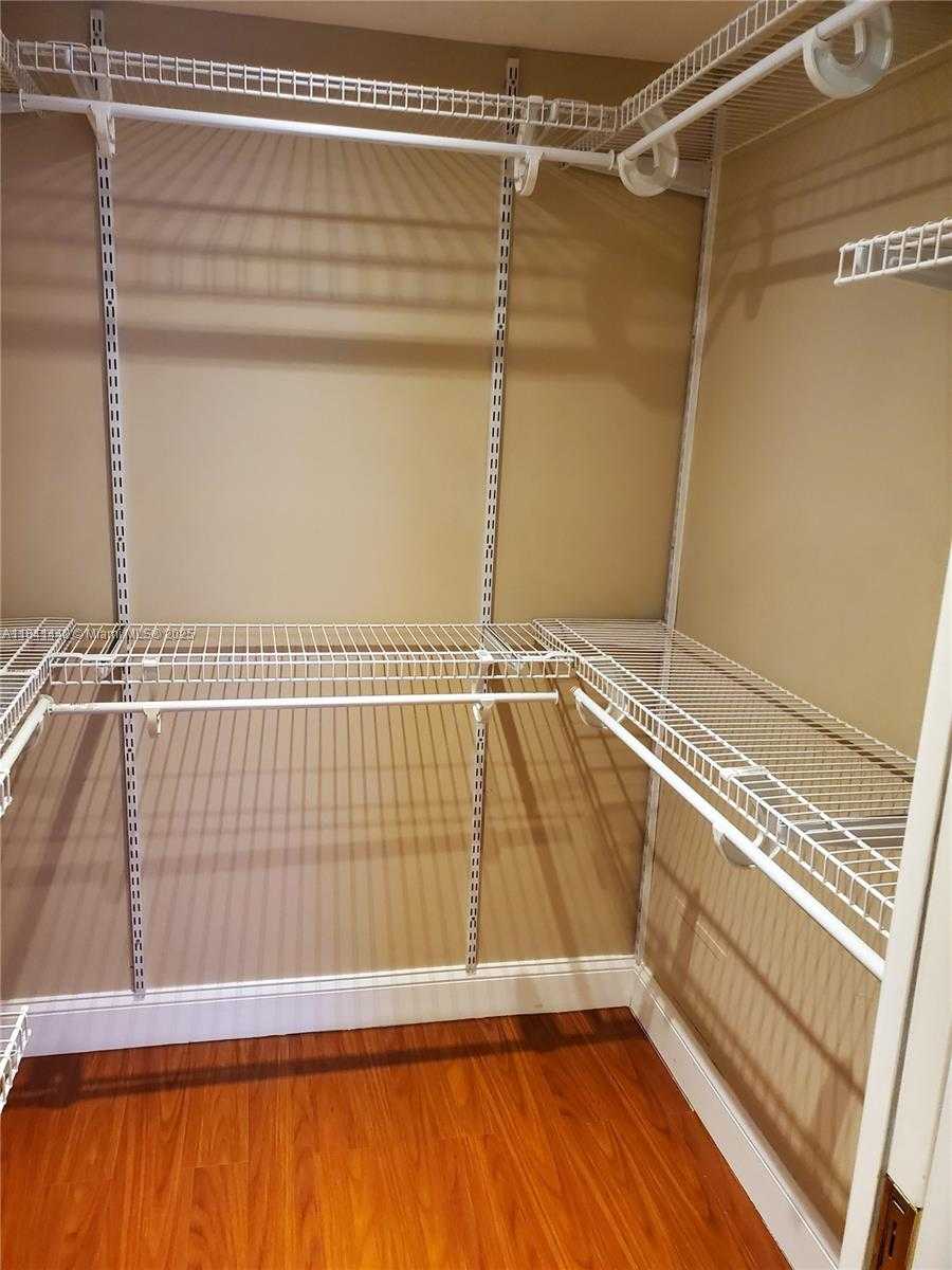 Small Image of 601 THREE ISLANDS BLVD #204, Hallandale Beach Number 12