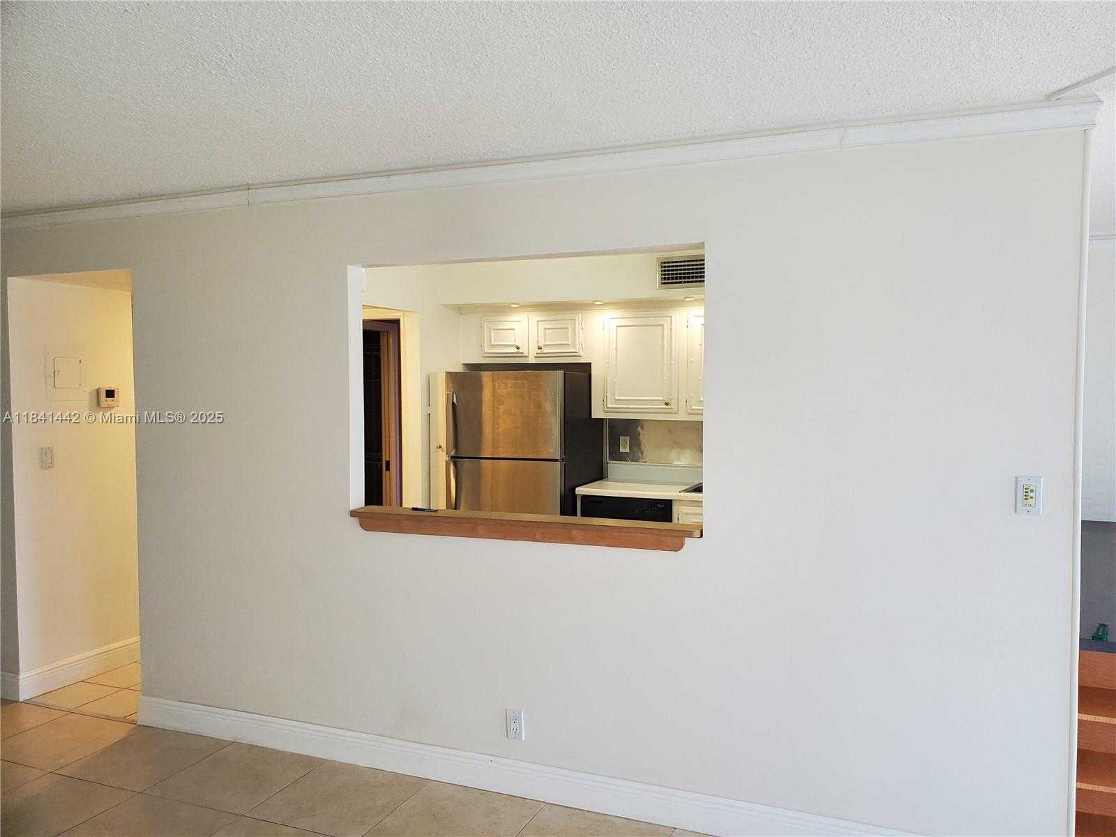 Small Image of 601 THREE ISLANDS BLVD #204, Hallandale Beach Number 5