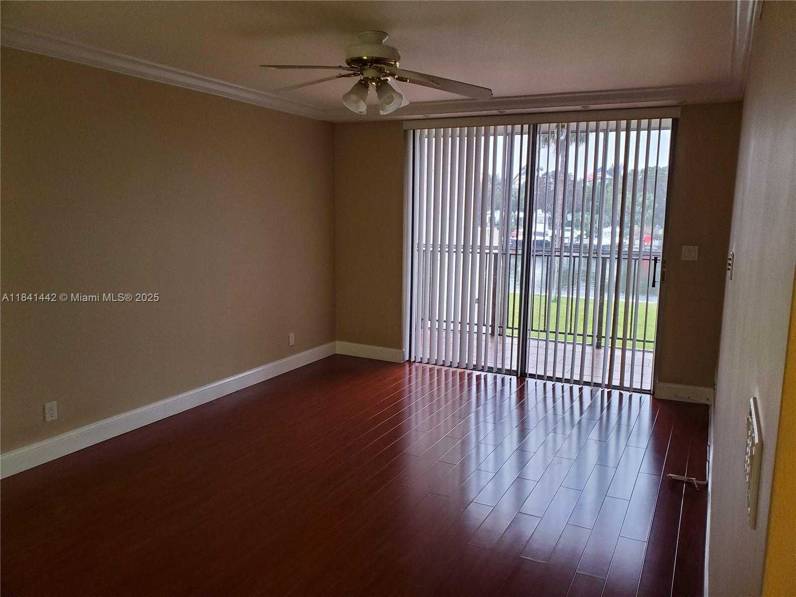 Small Image of 601 THREE ISLANDS BLVD #204, Hallandale Beach Number 8