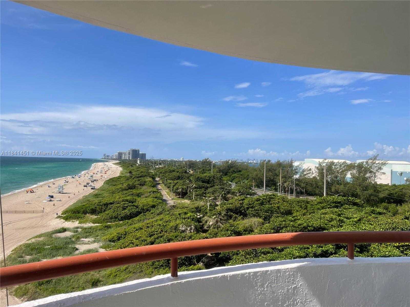 Small Image of 15645 COLLINS AVE #805, Sunny Isles Beach Number 4