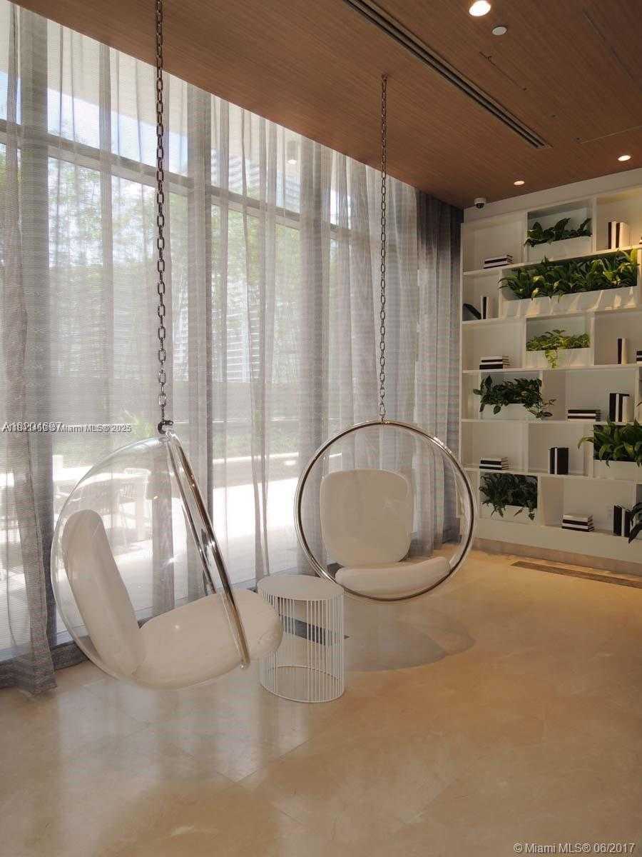 Small Image of 45 SOUTH WEST 9TH STREET #2610, Miami Number 51