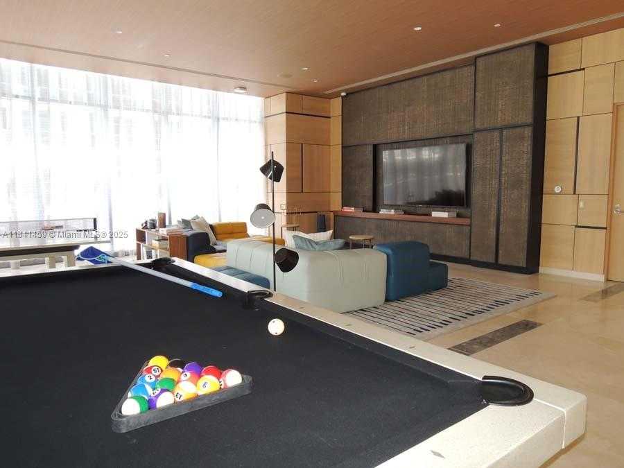 Small Image of 45 SOUTH WEST 9TH STREET #2610, Miami Number 53
