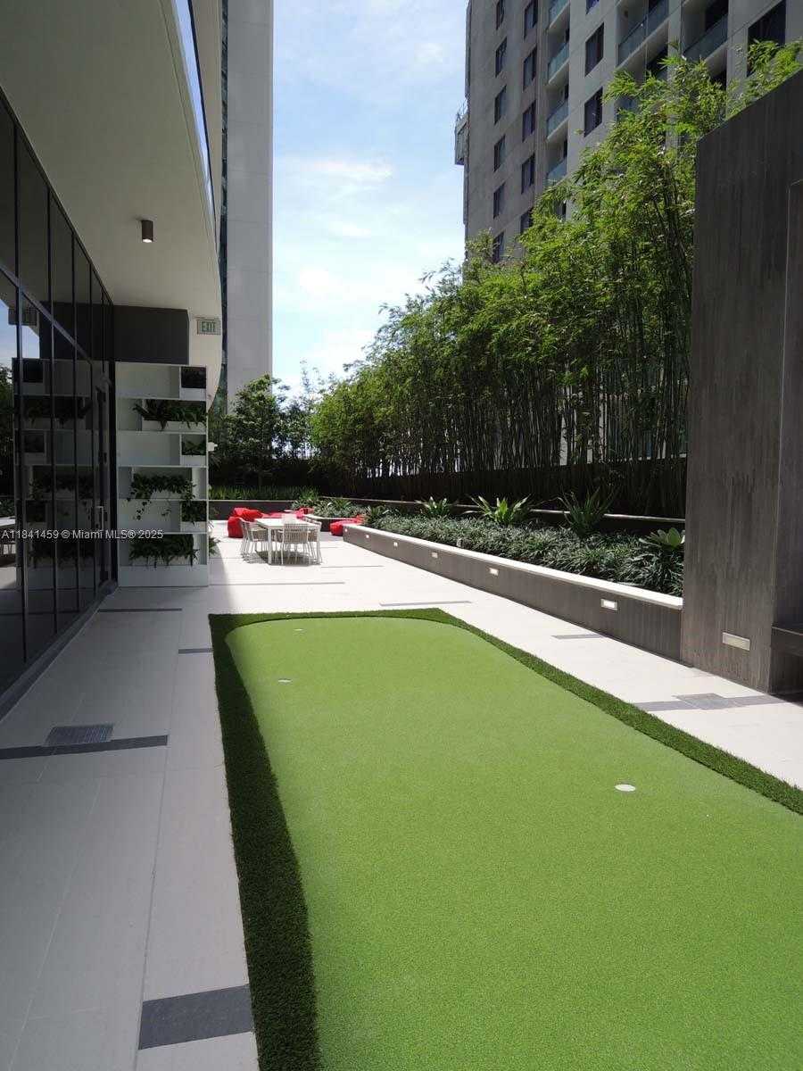Small Image of 45 SOUTH WEST 9TH STREET #2610, Miami Number 57