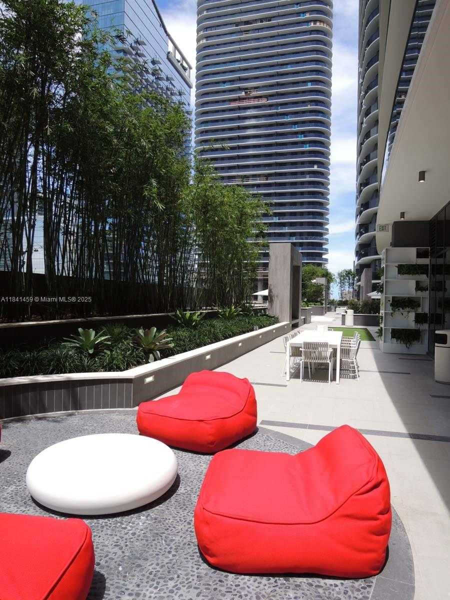 Small Image of 45 SOUTH WEST 9TH STREET #2610, Miami Number 60