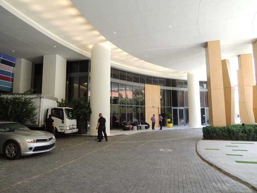 Small Image of 45 SOUTH WEST 9TH STREET #2610, Miami Number 64