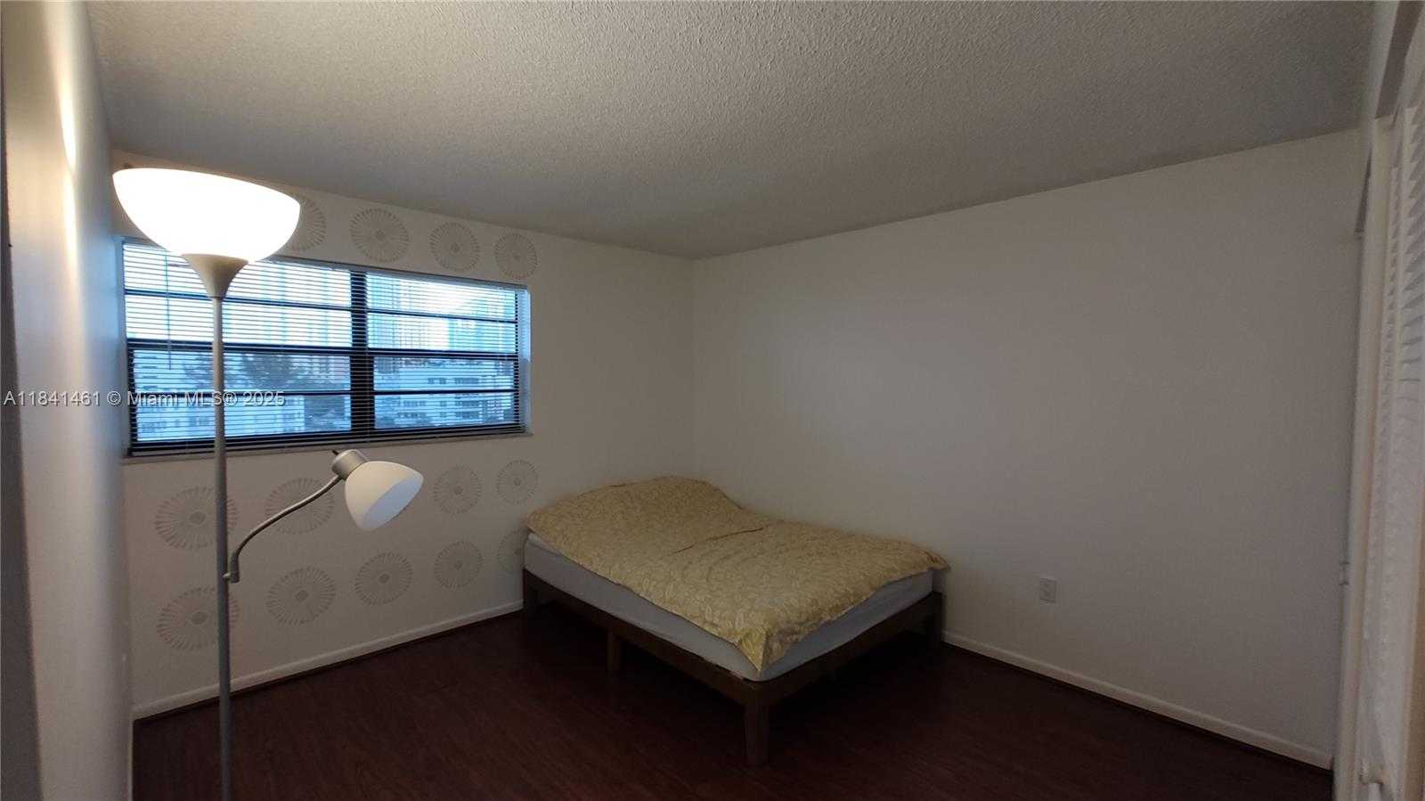 Small Image of 17900 NORTH BAY RD #PH3, Sunny Isles Beach Number 11