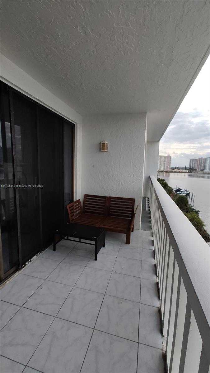 Small Image of 17900 NORTH BAY RD #PH3, Sunny Isles Beach Number 18