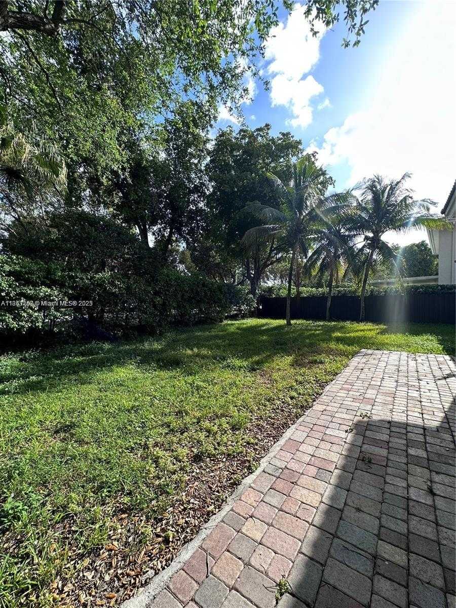 Small Image of 11123 NORTH WEST 71ST TER, Doral Number 42