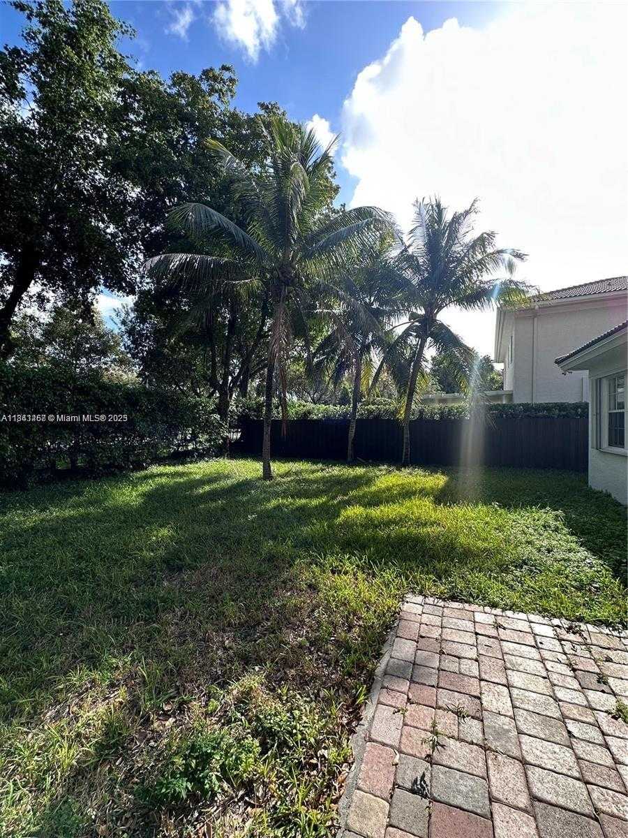 Small Image of 11123 NORTH WEST 71ST TER, Doral Number 44