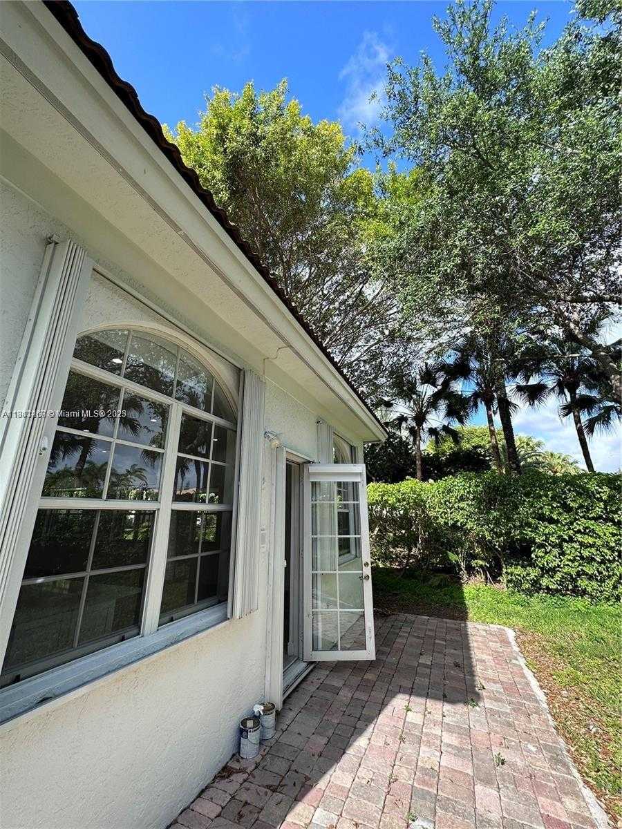 Small Image of 11123 NORTH WEST 71ST TER, Doral Number 46