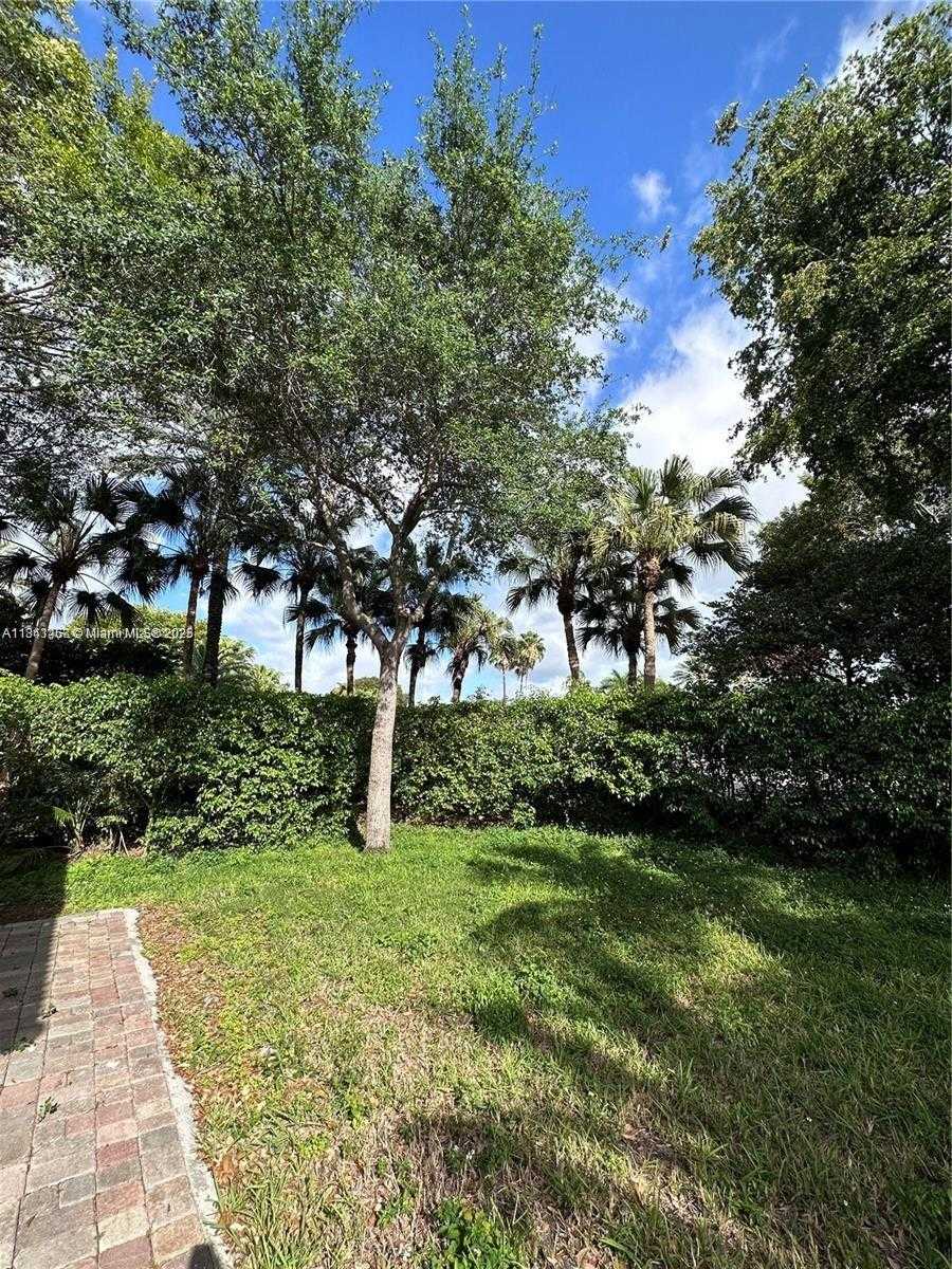 Small Image of 11123 NORTH WEST 71ST TER, Doral Number 47