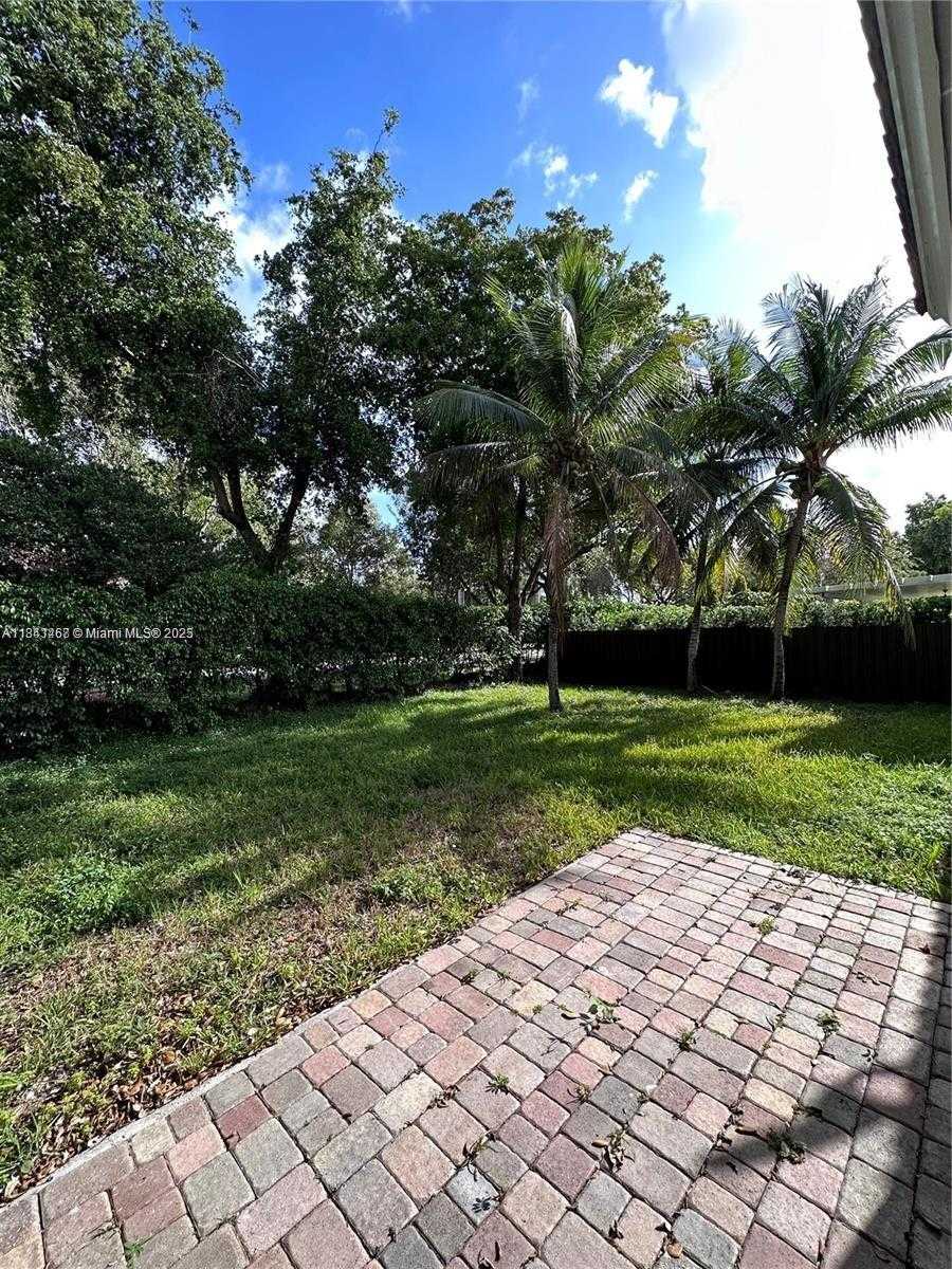Small Image of 11123 NORTH WEST 71ST TER, Doral Number 48