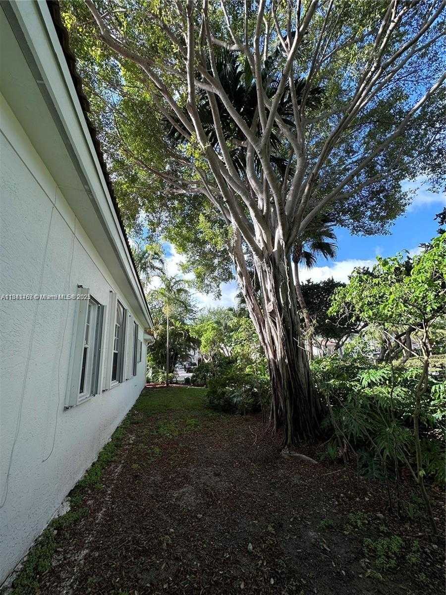 Small Image of 11123 NORTH WEST 71ST TER, Doral Number 50