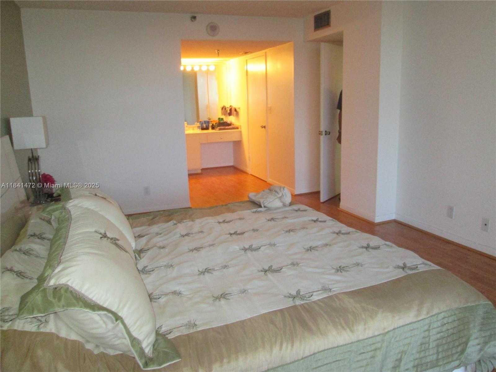 Small Image of 290 174TH ST #408, Sunny Isles Beach Number 12