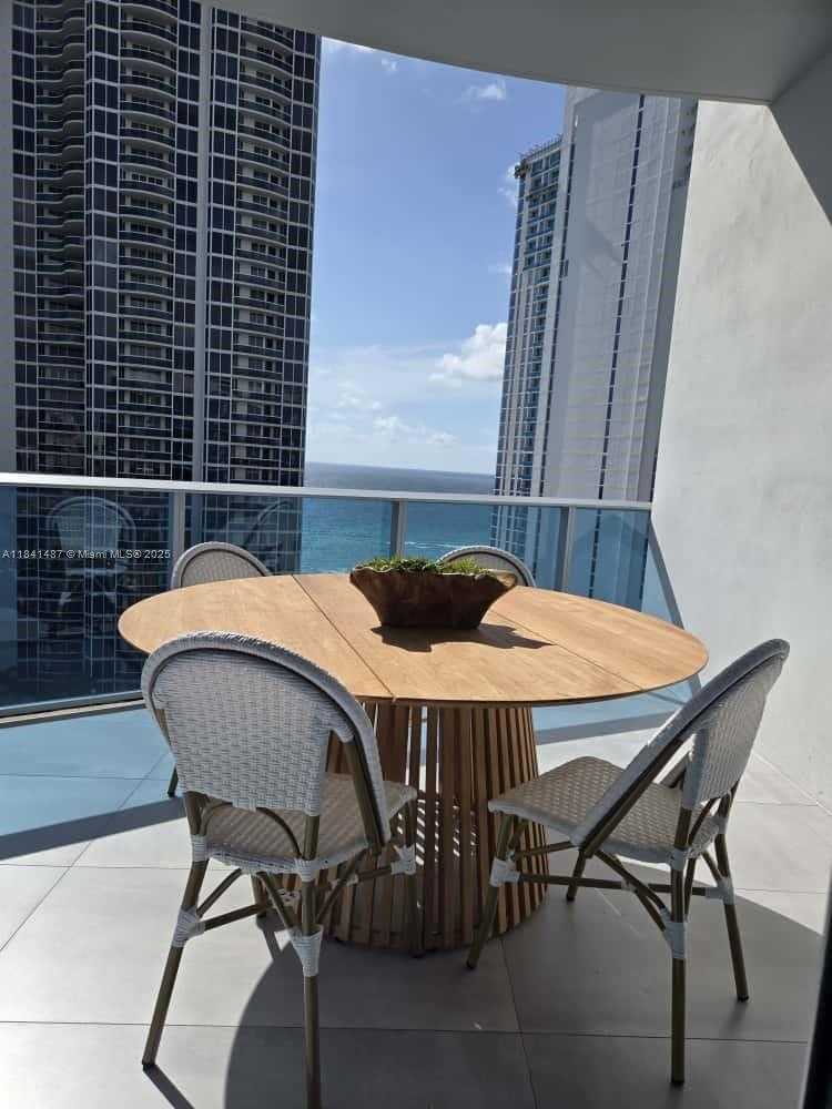 Small Image of 17550 COLLINS AVE #1405, Sunny Isles Beach Number 21