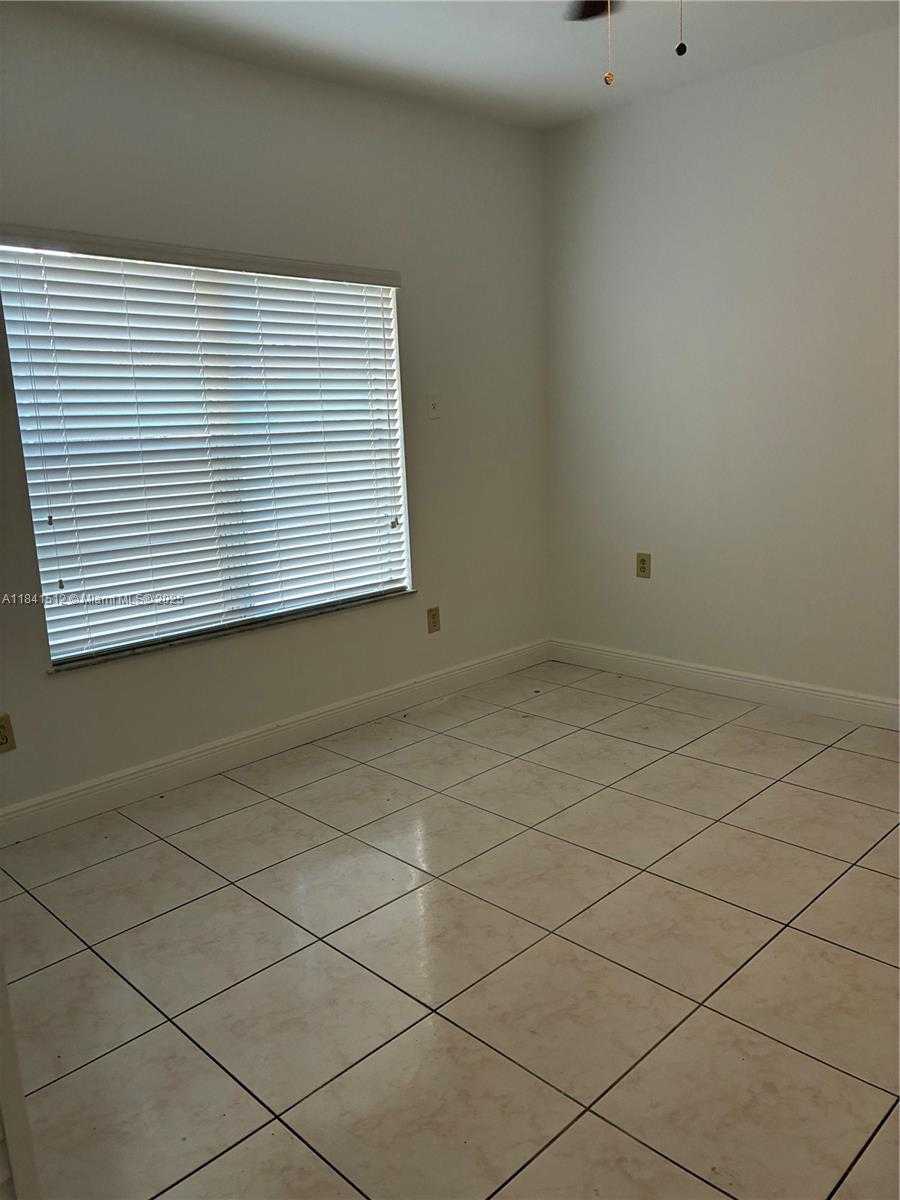 Small Image of 1774 SOUTH WEST 11TH ST, Miami Number 6