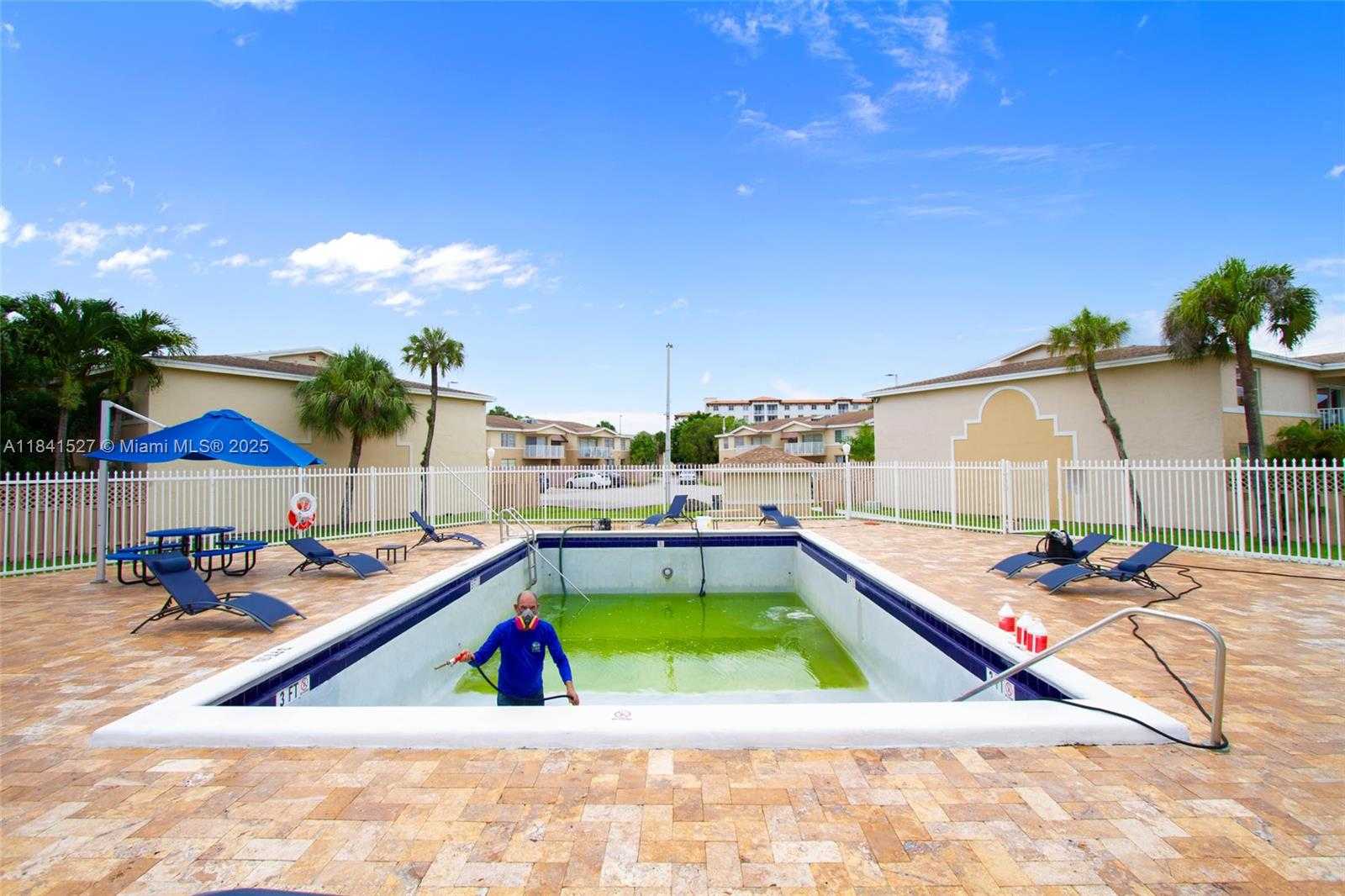 Small Image of 4610 NORTH WEST 79TH AVE #2D, Doral Number 29