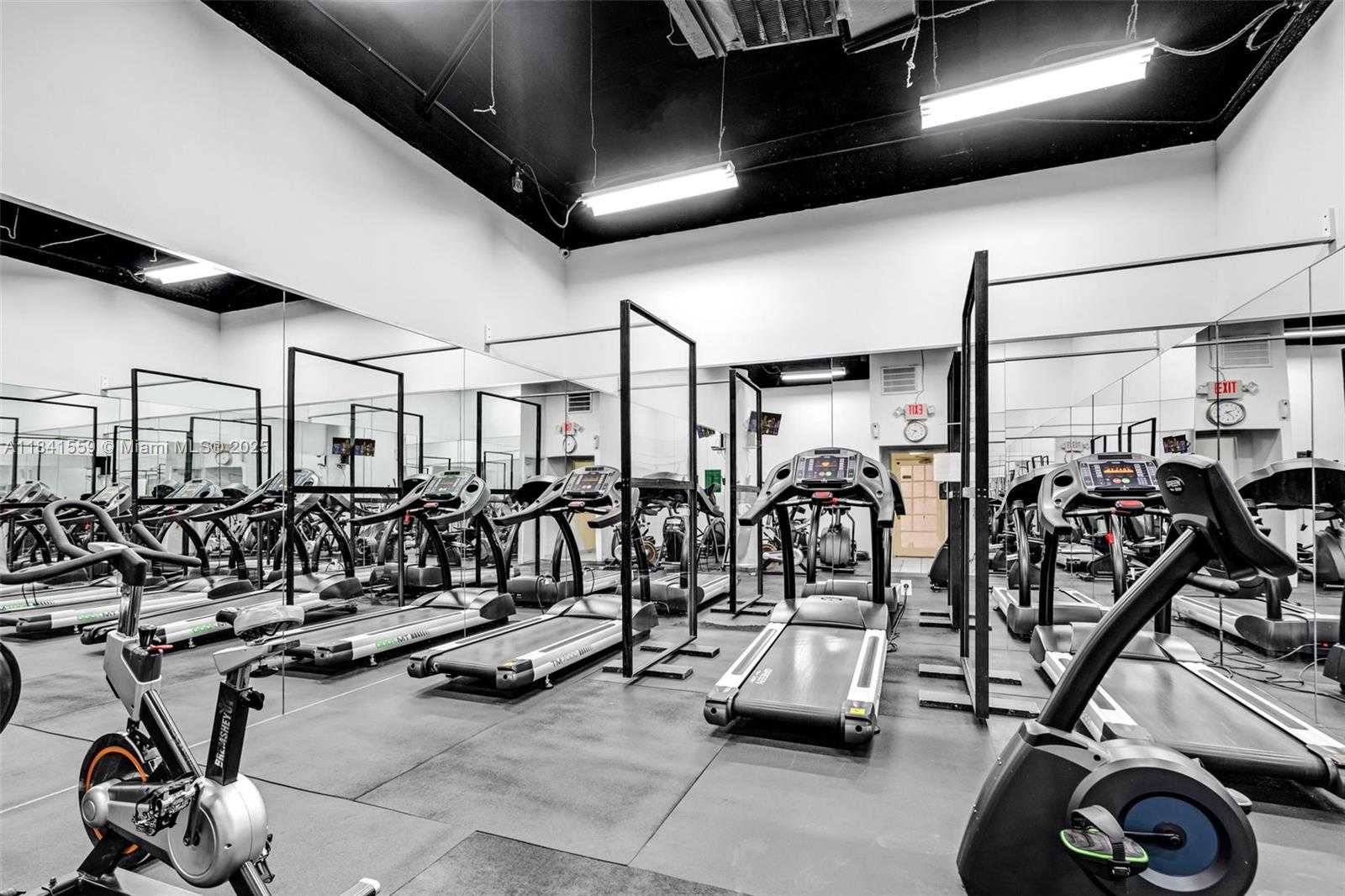 Small Image of 800 WEST AVE #209, Miami Beach Number 14