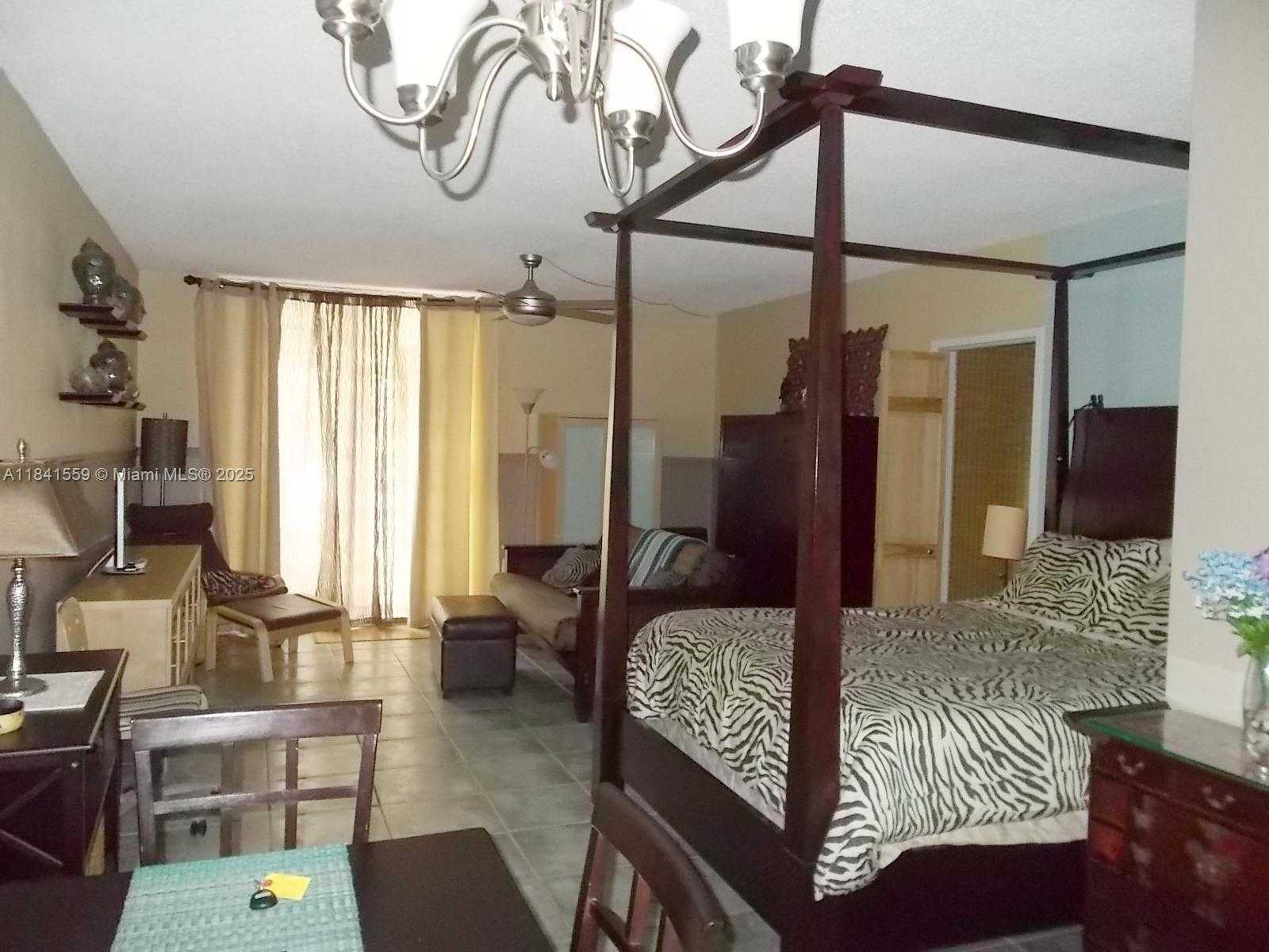 Small Image of 800 WEST AVE #209, Miami Beach Number 3