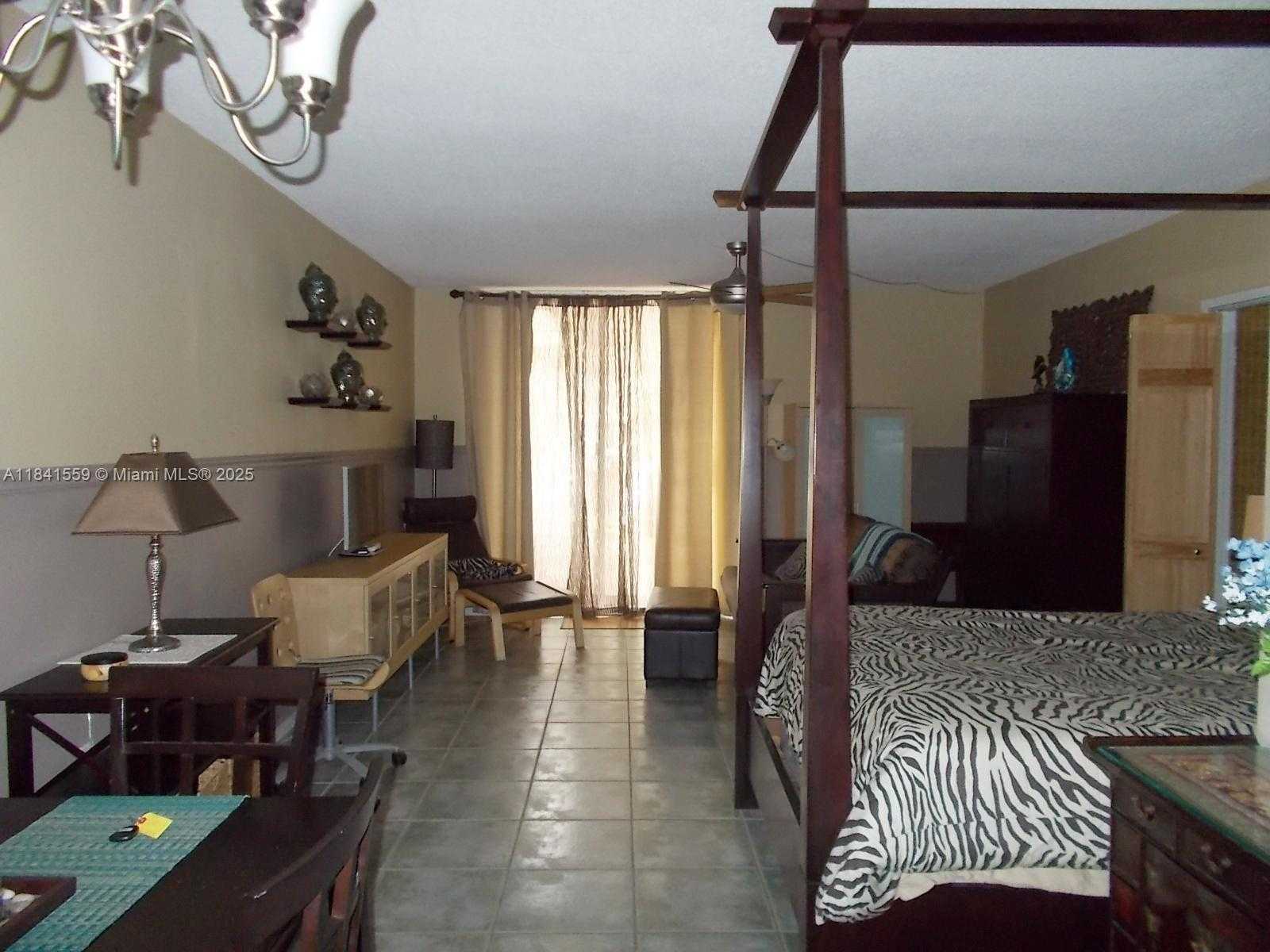 Small Image of 800 WEST AVE #209, Miami Beach Number 5