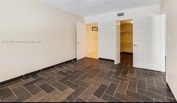 Small Image of 7800 COLLINS AVE #203, Miami Beach Number 15