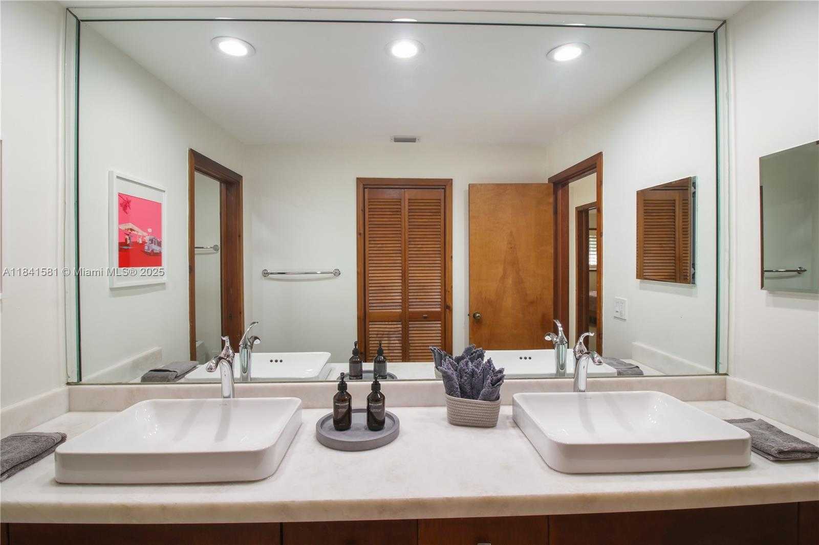 Small Image of 8120 SOUTH WEST 182ND ST, Palmetto Bay Number 22