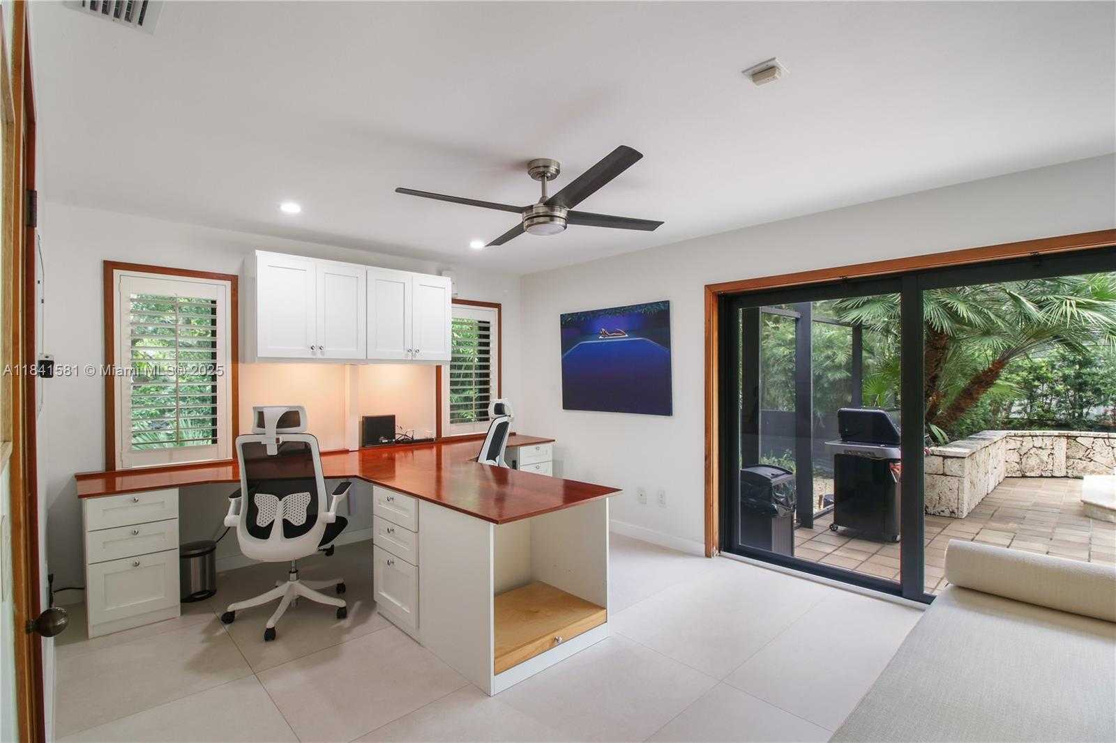 Small Image of 8120 SOUTH WEST 182ND ST, Palmetto Bay Number 25