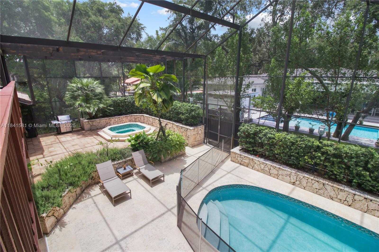 Small Image of 8120 SOUTH WEST 182ND ST, Palmetto Bay Number 36