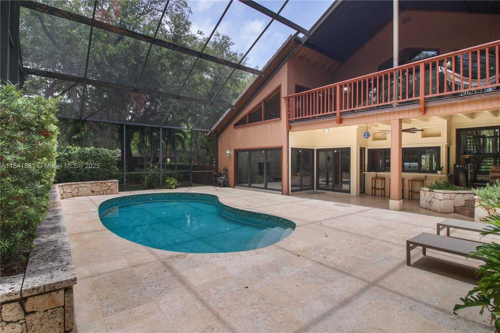 Small Image of 8120 SOUTH WEST 182ND ST, Palmetto Bay Number 48